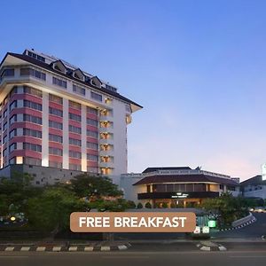 Hotel Santika Premiere Semarang